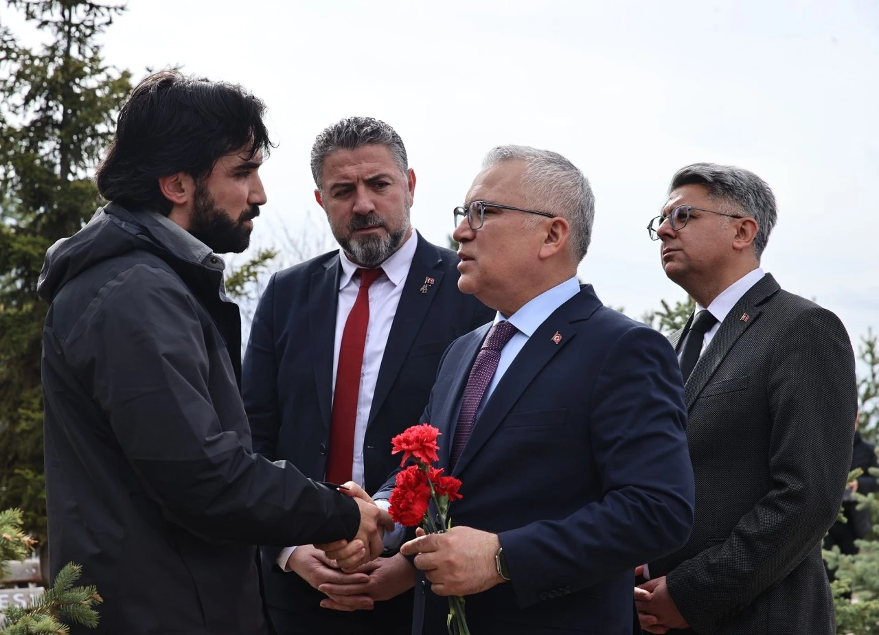 Sivas'ta şehitlerimiz için tören düzenlendi 4