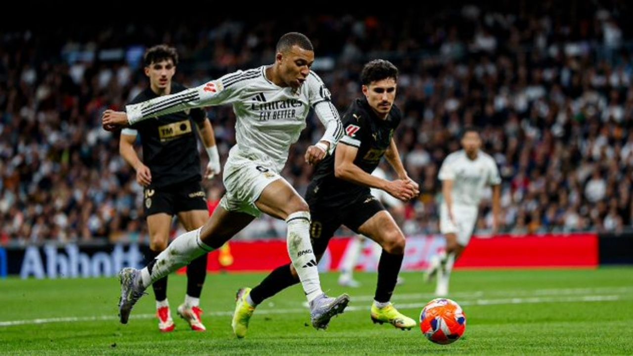 Real Madrid’de Kriz! Valencia'nın Son Dakika Golü Şampiyonluktan Etti! 4