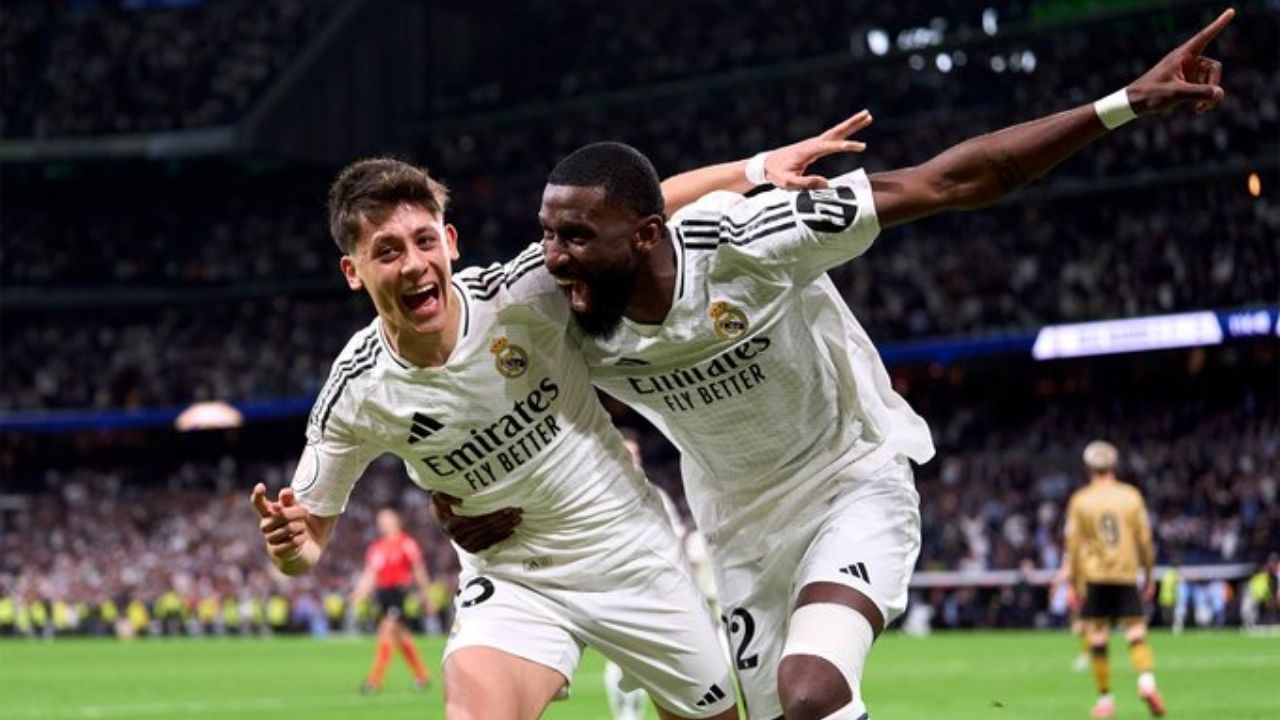 Real Madrid’de Kriz! Valencia'nın Son Dakika Golü Şampiyonluktan Etti! 5