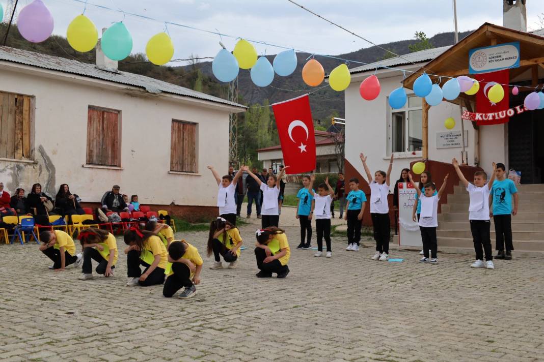 Koyulhisar'da 23 Nisan coşkusu 5