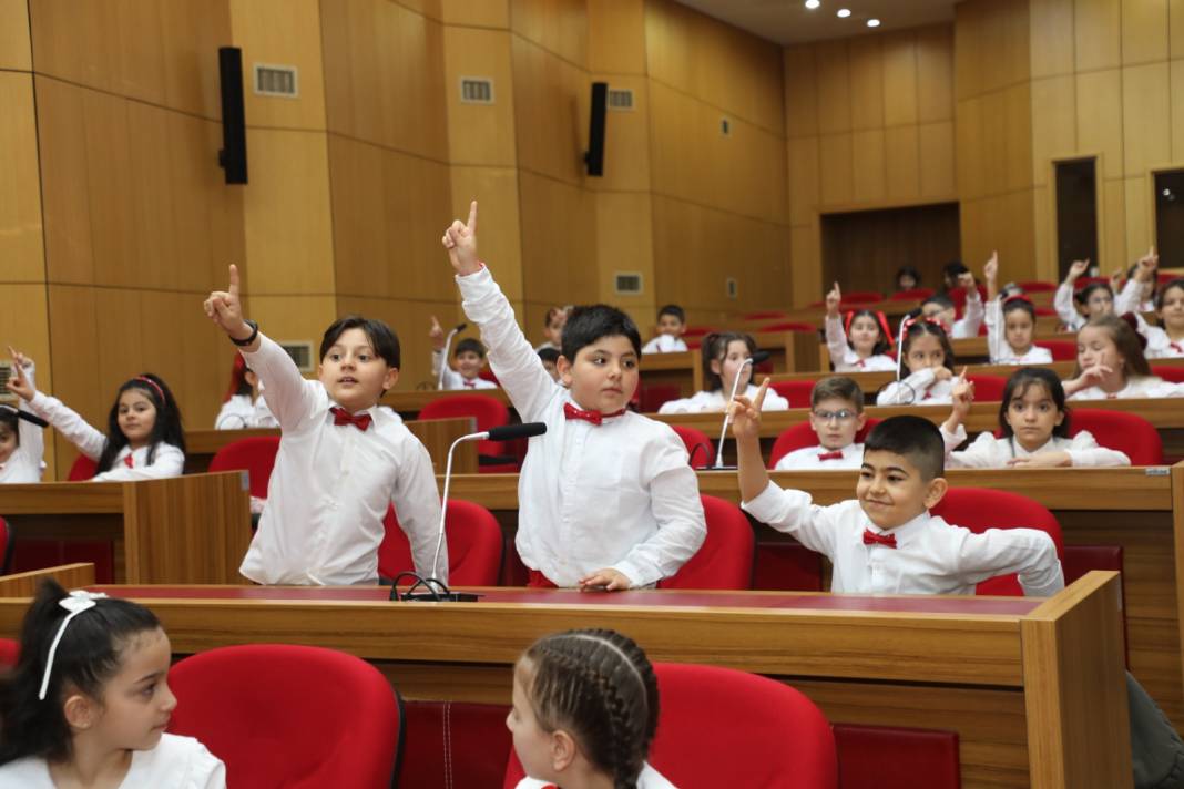 Sivas'ta Meclis çocuklara emanet! 2