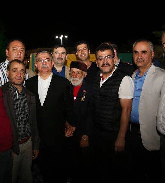 Sivas dün eğilmedi, bugün de eğilmez! 2