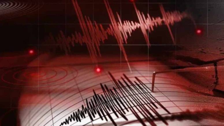Ege Denizi ve Yunanistan Açıklarında 5.0 Büyüklüğünde Deprem! Marmara Denizi Armutlu da Sallandı 2