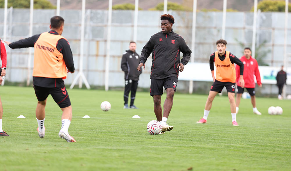 Sivasspor’da hazırlıklar tam gaz