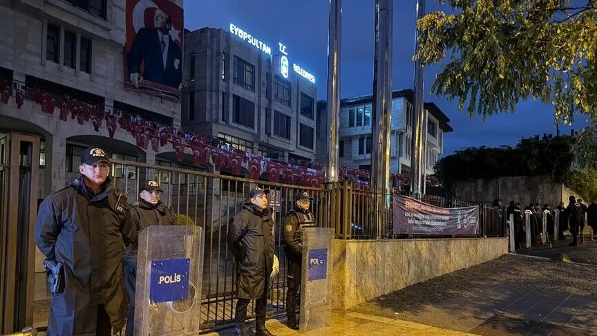 Eyüpsultan Belediye Başkanı Mithat Bülent Özmen gözaltında