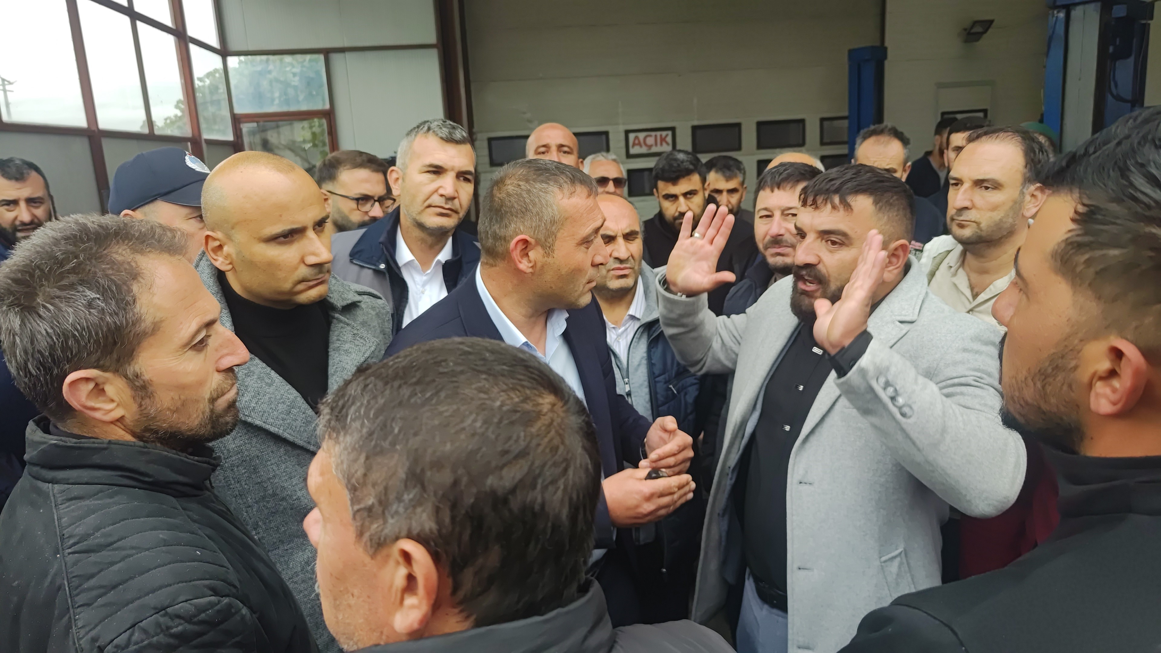 Sivas'ta  yıkım gerginliği