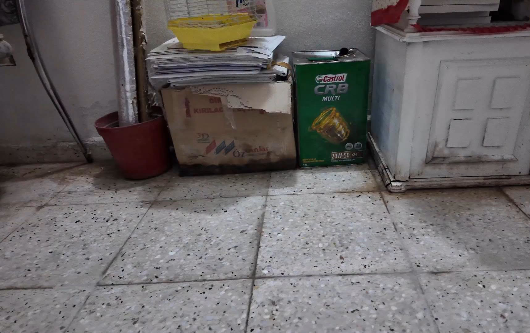 Sivas'ta TOKİ çilesi! Yağmur yağdı, sığınaklar göle döndü
