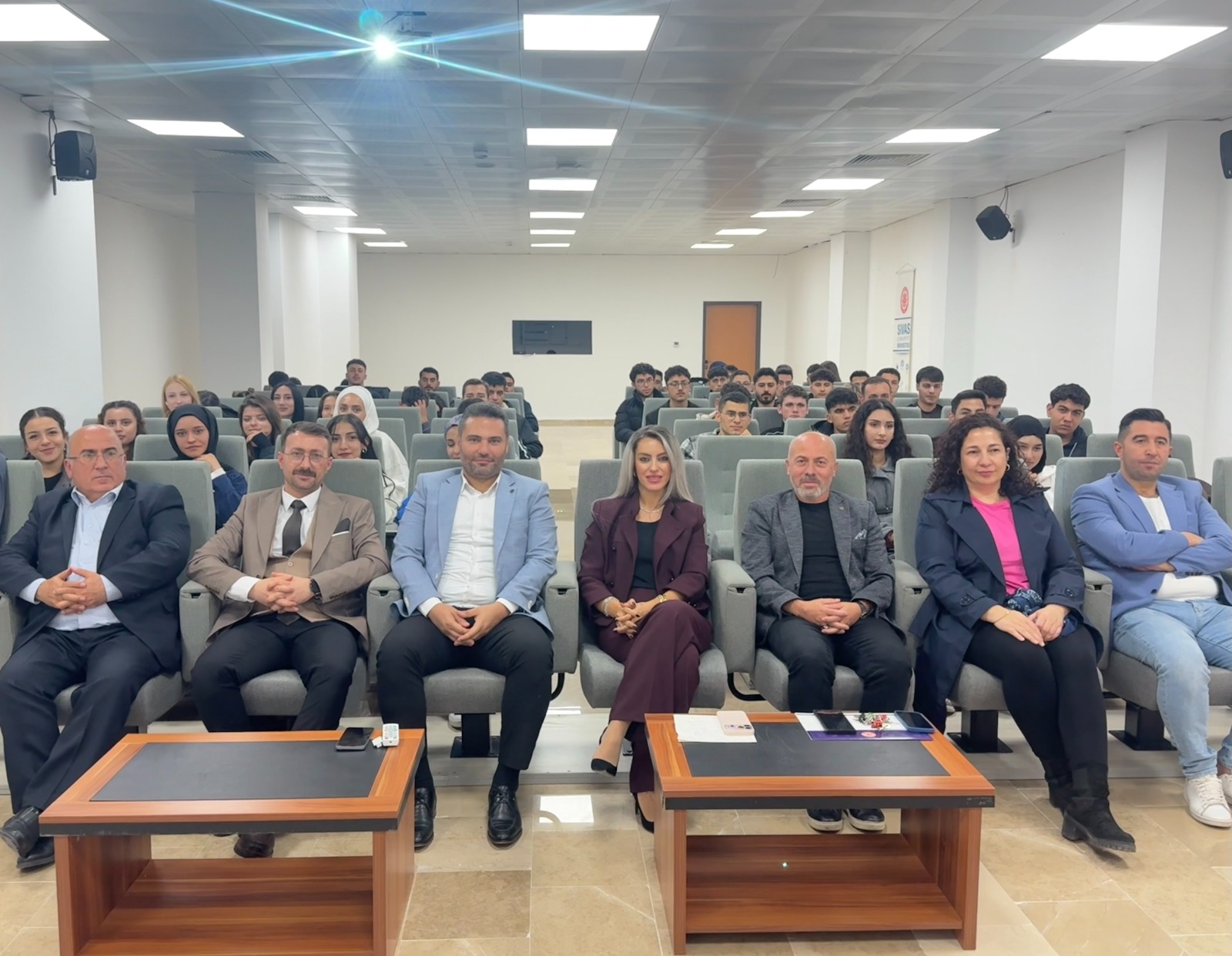 İmranlı’da öğrencilere uyum eğitimi verildi