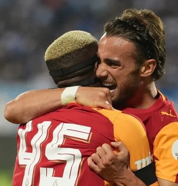 Galatasaray 30 günlük yoğun maç trafiğine giriyor