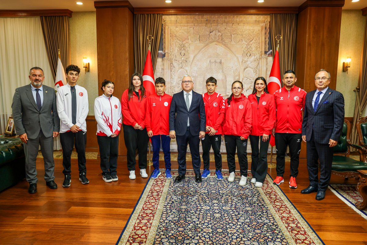 Amatör Spor Haftası’nda Sporculardan Vali Şimşek’e Ziyaret!