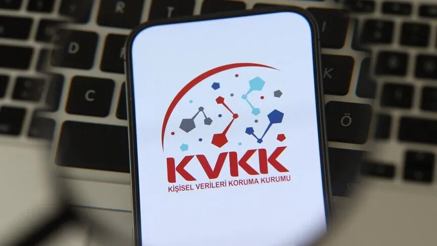 İşverenler çalışanların e-postalarını serbestçe denetleyemeyecek