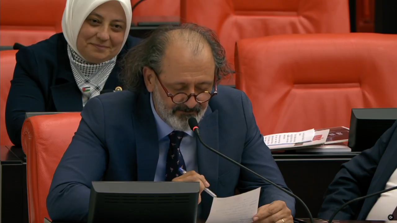 Yücel Arzen Hacıoğulları kimdir? Hayatı, eşi, çocukları ve milletvekilliği