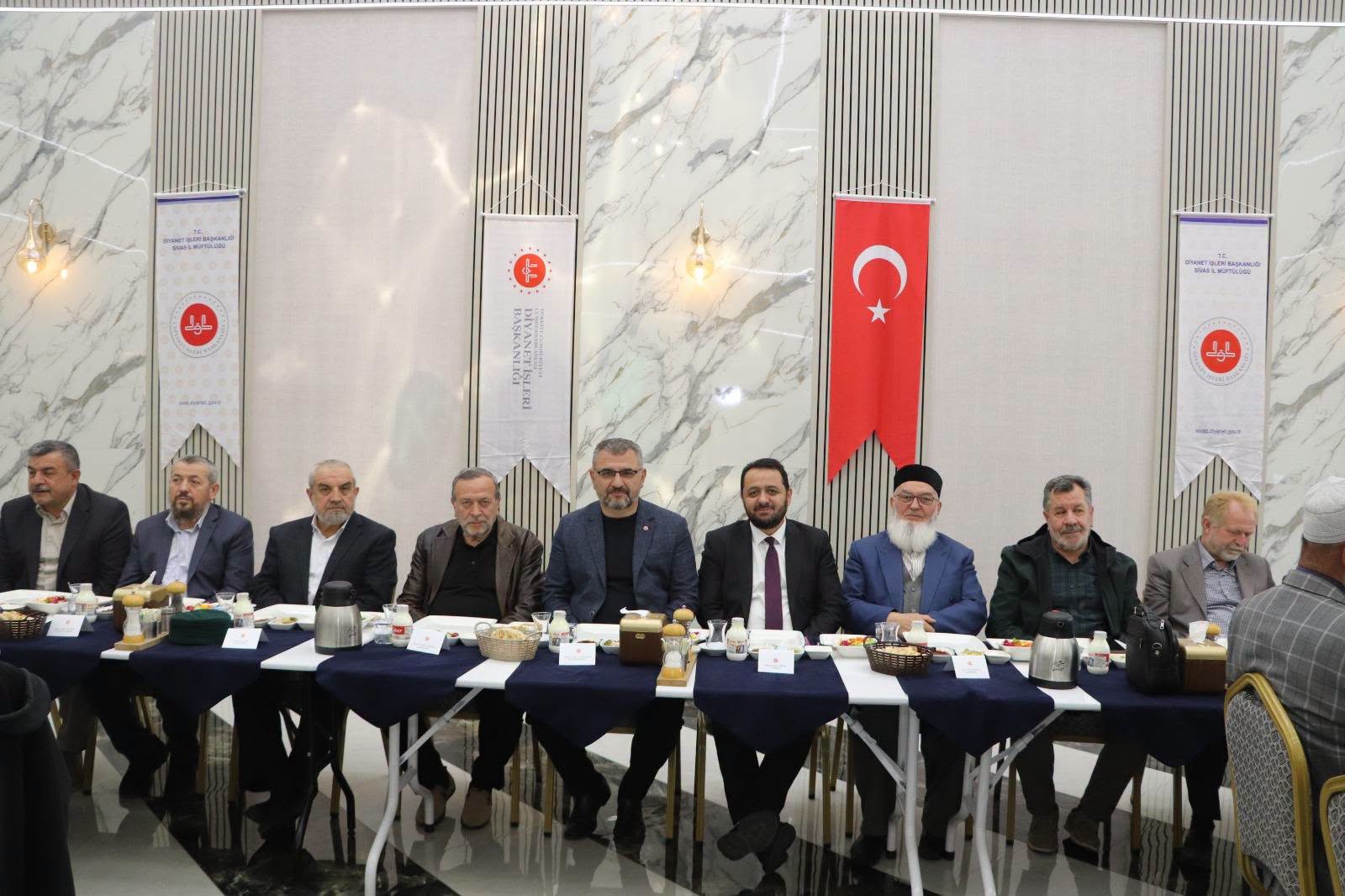 Sivas’ta din görevlilerine vefa yemeği
