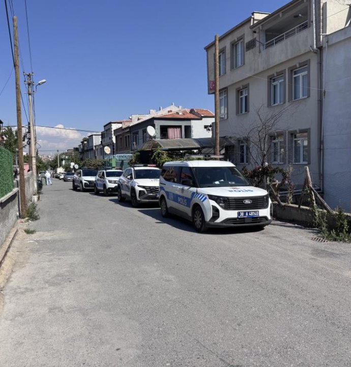 Tüfekle canına kıydı