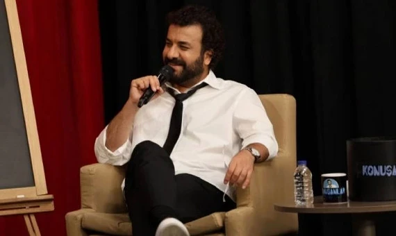 Hasan Can Kaya İlk Kez Eşiyle Görüntülendi!