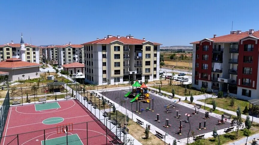 2 milyon 378 bin yapının kentsel dönüşümü tamamlandı