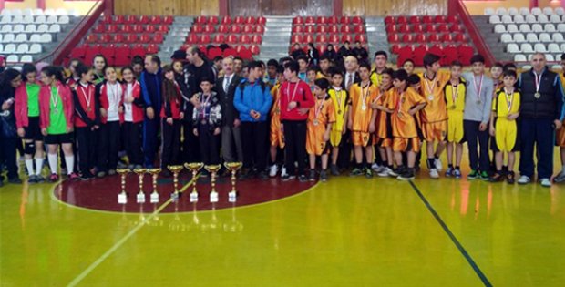 Hentbol´da Şampiyonlar Belli Oldu