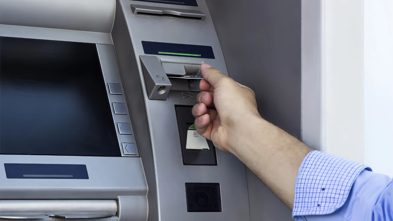 ATM Kullananlar Dikkat! Para Yatırma Limitleri Değişti!