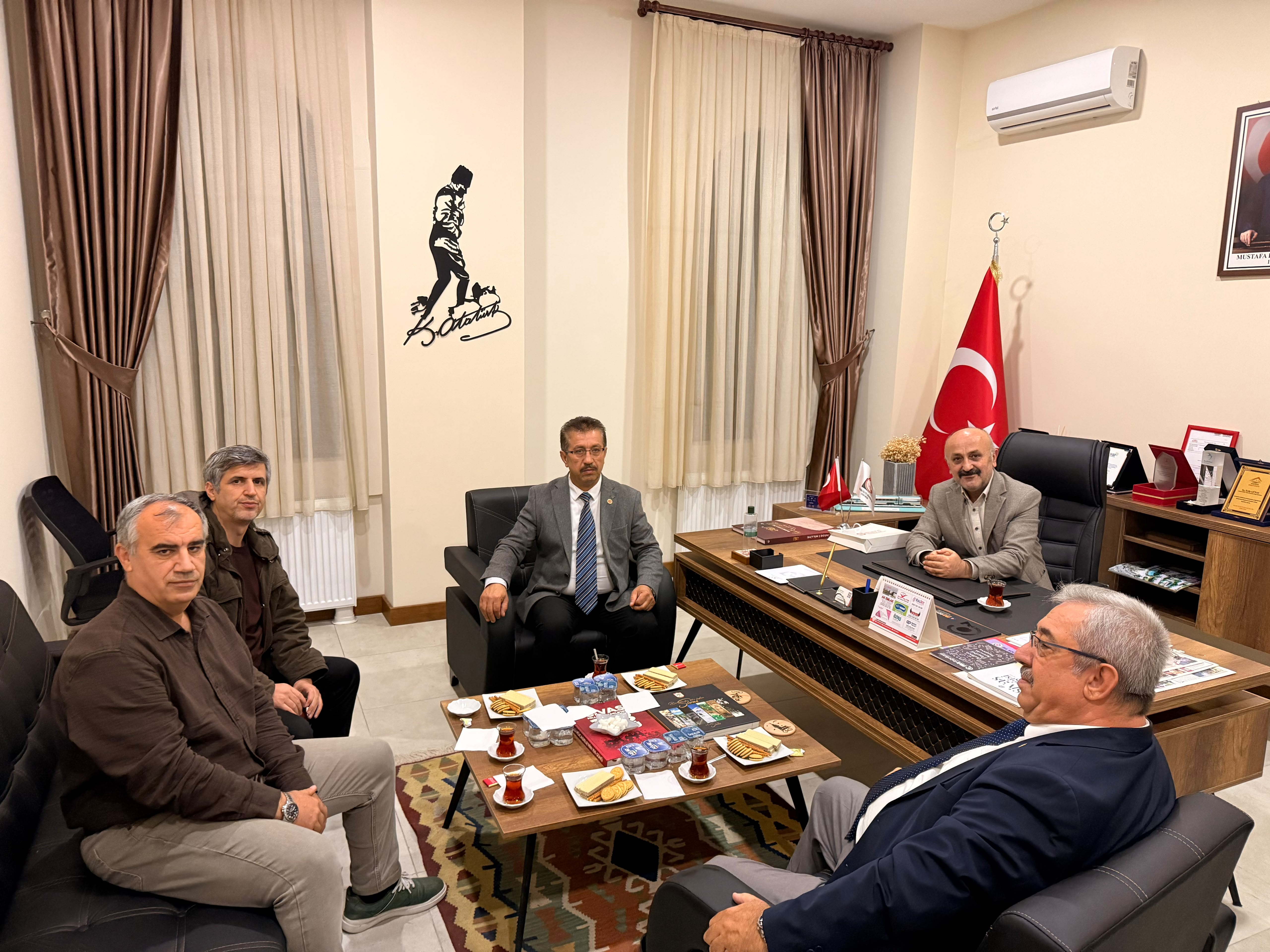 BTP Sivas İl Başkanı Ömer Arslan'dan İstanbul'da Sivaslı STK ve iş insanlarına ziyaret