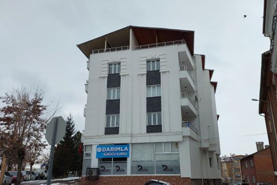 Sivas'ta skandal... 9 kolonu eksik bina ölüm saçıyor!
