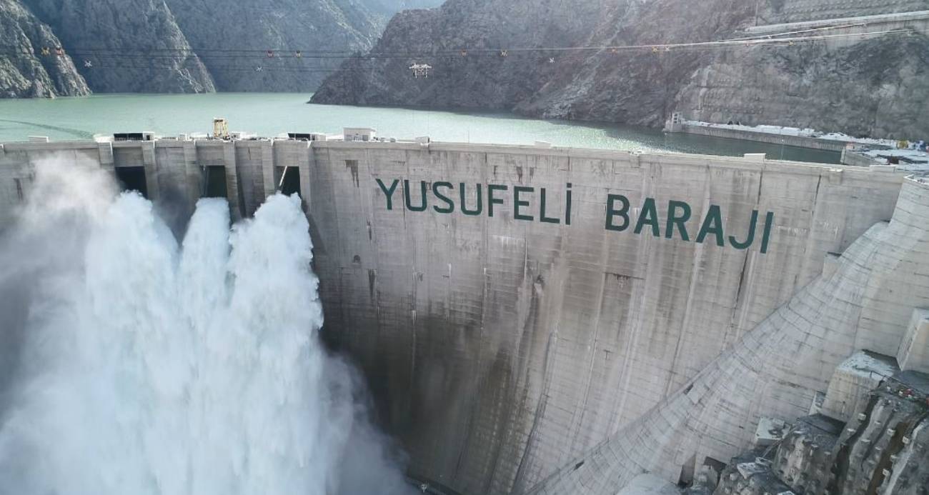 Kurak yılda rekor üreten Yusufeli, dört barajın da verimini artırdı