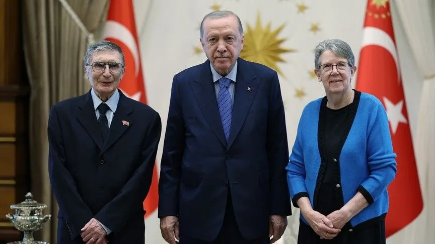 Cumhurbaşkanı Erdoğan, Nobel ödüllü bilim insanı Prof. Dr. Sancar'ı kabul etti