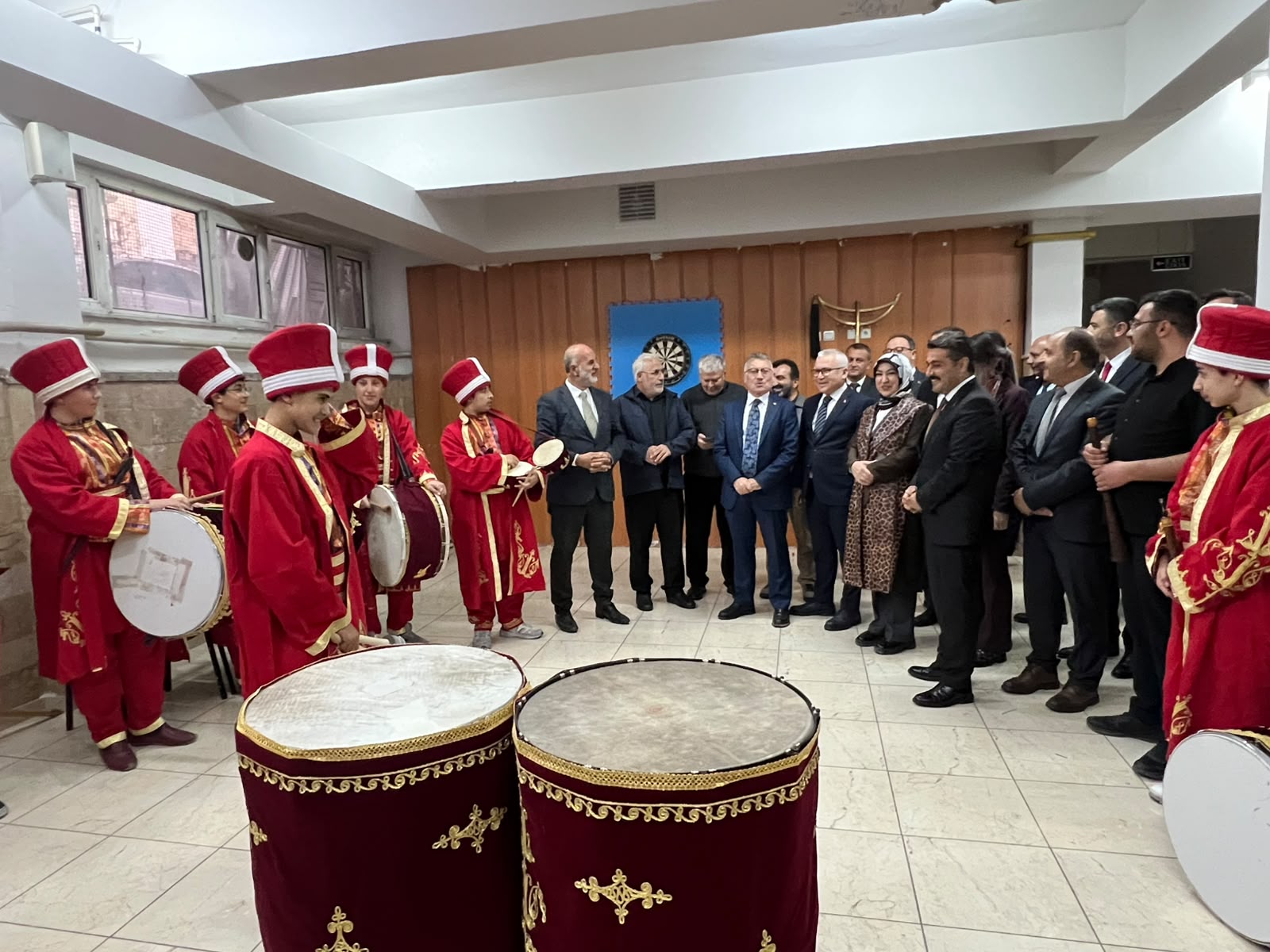 Abdullah Güler mezun olduğu okula gitti
