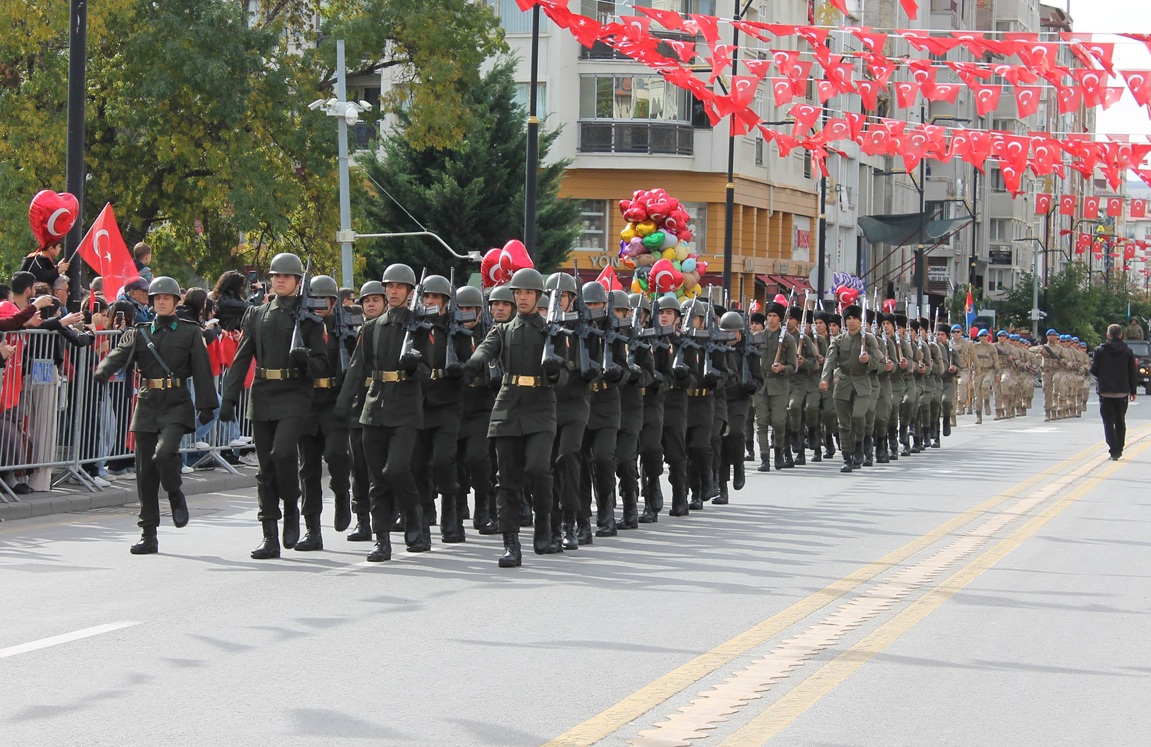Cumhuriyet 103 yaşında!