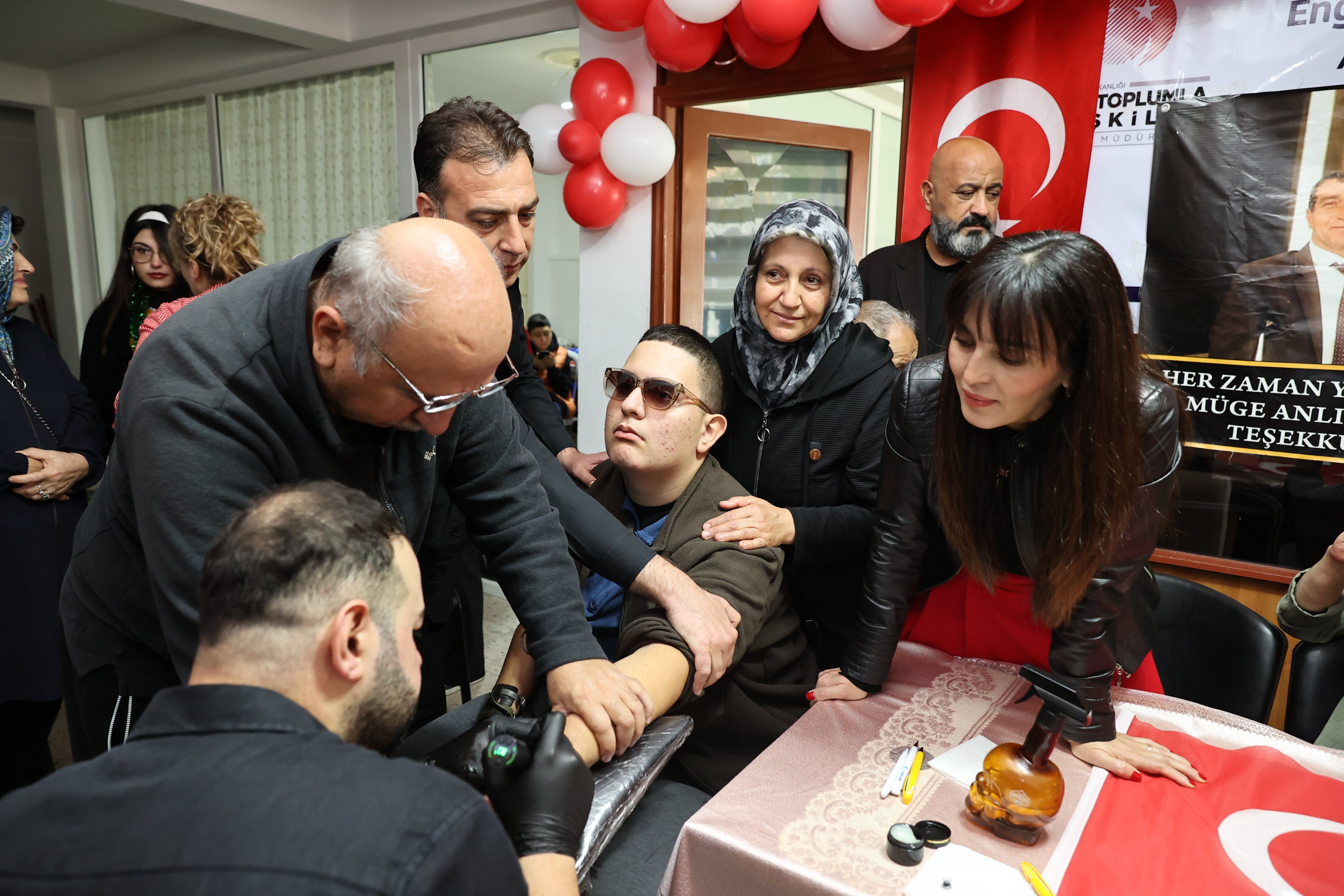 Müge Anlı'nın "Sevgi İzi" projesi Sivas'ta uygulandı
