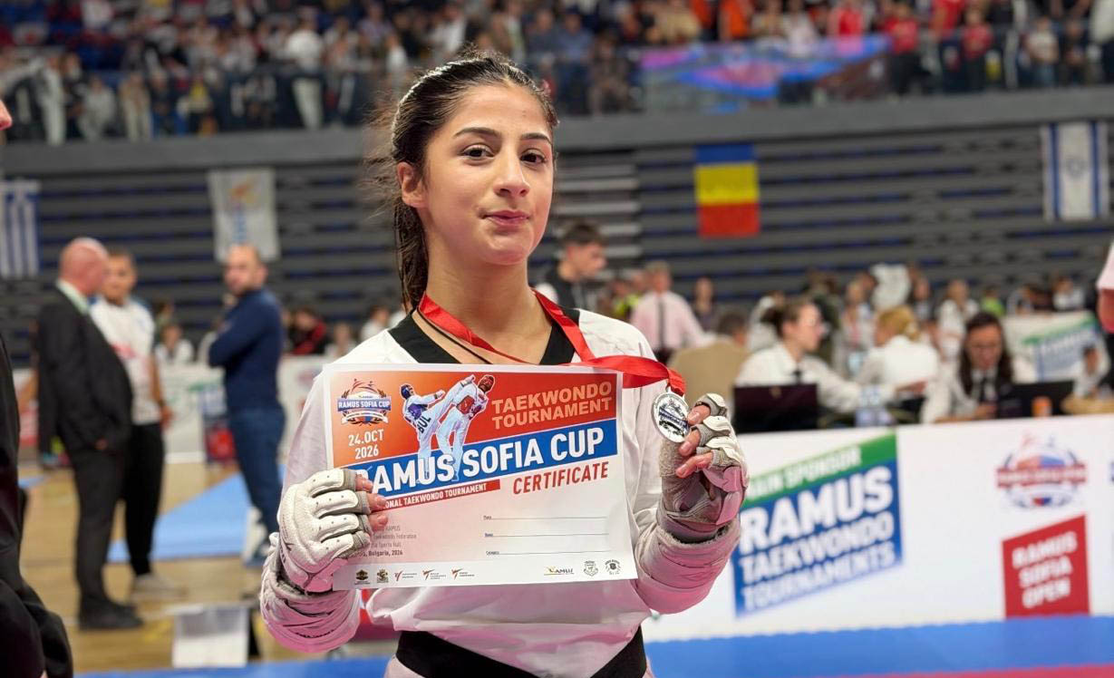 Sivaslı Elif Avrupa’da zirveye göz kırpıyor