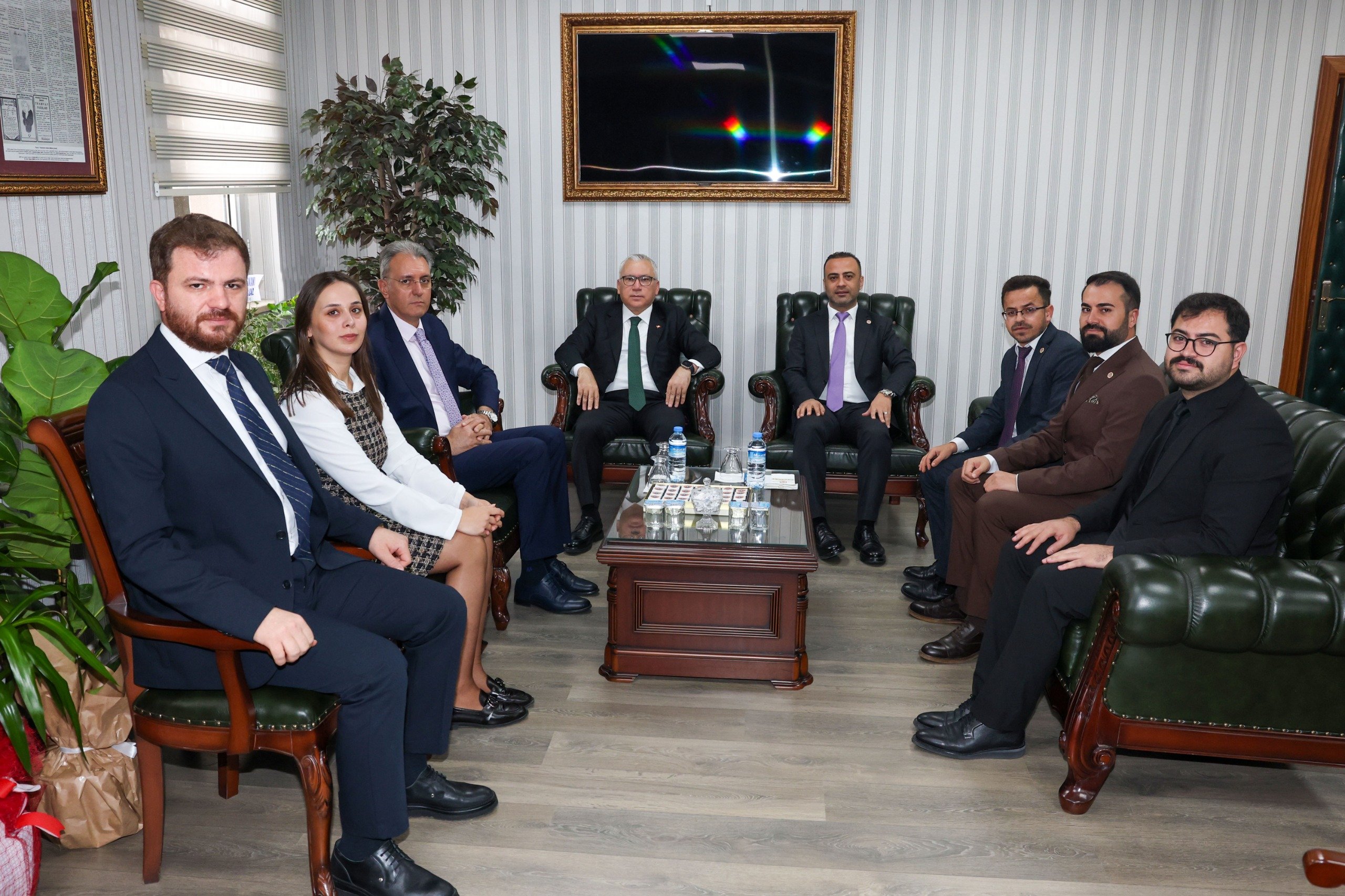 Özdemir’e hayırlı olsun ziyareti