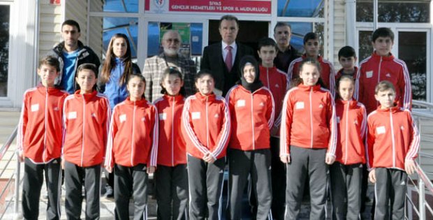 Kılıç´a Karatecilerden Ziyaret