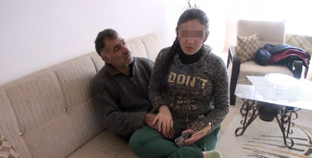 Zihinsel Engelli Genç Kız Yardım Eli Bekliyor
