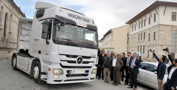 3. Yardım Tırı Da Yola Çıktı