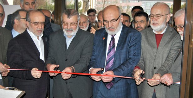 Gönay: Lafla Milli Görüşçü Olunmuyor