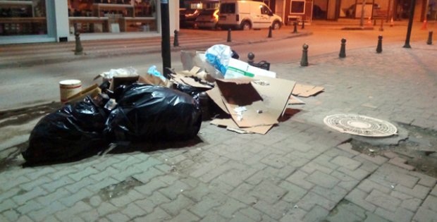 Buram Buram Tarih Kokuyor!
