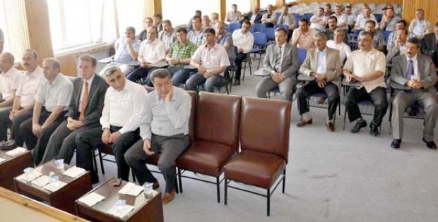 Başkanlığa Koçarslan seçildi