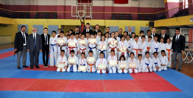 Karate İl Seçmelerinde Heyecan Doruktaydı