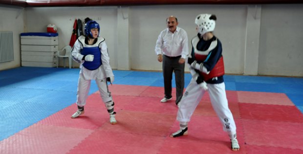 Taekwondoda Seçmeler Yapıldı