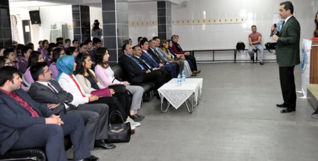 Buyruk, Anılarını Öğrencilerle Paylaştı