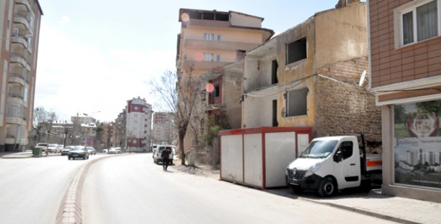 Kaldırımın Kapatılması Tepkileri Topluyor