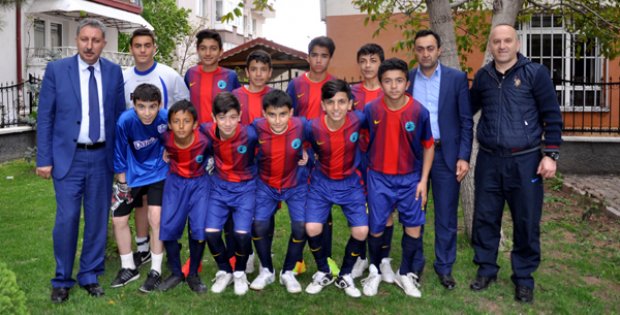Sivas´ın Gururu Mevlana Finalde