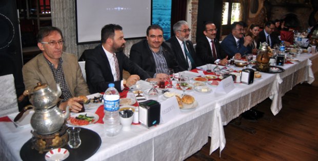 Hemşire Atamaları Arttırılmalı 