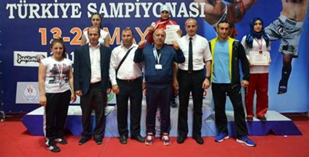 Ringde Büyük Başarı