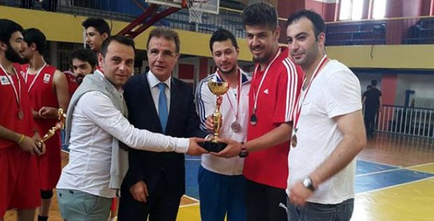 Basketbol Turnuvası Sona Erdi