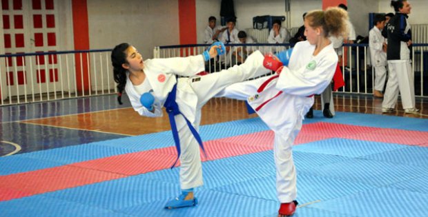 Haydi Çocuklar, Gençler Spora