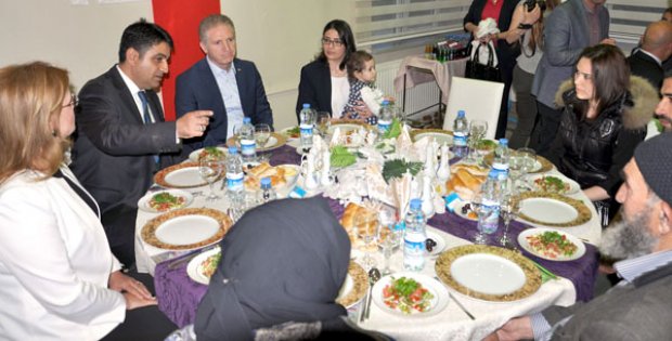 Sivas Emniyetinden Şehit Aileleri ve Gazilere İftar