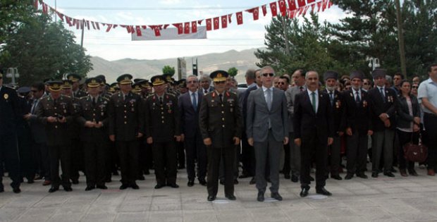 İlk Adım´ın Yıldönümü Kutlandı