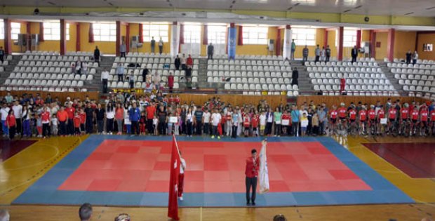 Yaz Spor Okullarında Buruk Açılış