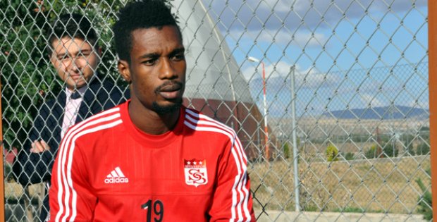 John Boye Kalıyor